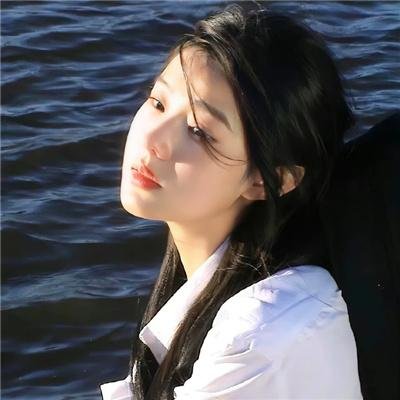 别把本宫当摆设